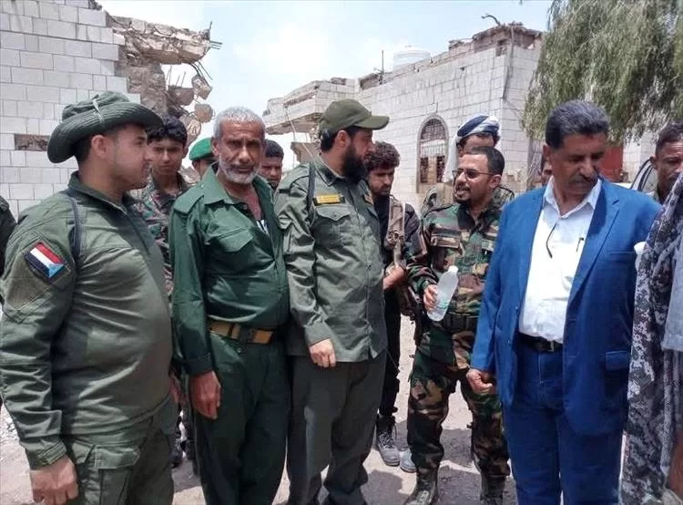 قوات الأمن تسيطر على معسكر القوات الخاصة في لحج بتوجيهات من النائب أبو زرعة المحرمي