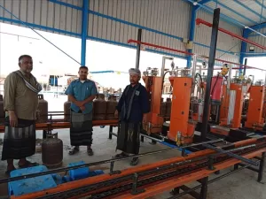 اخبار المناطق – اللجنة الفرعية للغاز تراقب تقدم العمل في محطة تعبئة اسطوانات الغاز المنزلي