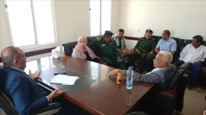 اخبار المناطق – اللجنة الوطنية للتحقيق تستمر في زيارتها لشبوة وتلتقي بالجهات القضائية وتقوم بجولة تفقدية