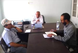 اخبار المواطنونات – الدعيس يتحدث مع الصليب الأحمر حول تحسين مشروع النحل وتطوير مرافق الزراعة وتعزيز التعاون.