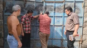 اخبار عدن – إغلاق بسبب عدم التزامه بتعريف عبوات المياه وانتهاء الفحص المخبرى.