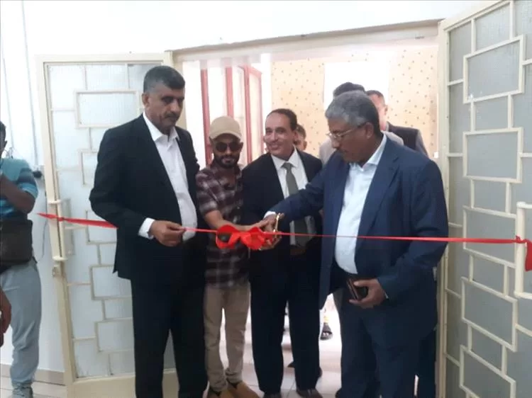 الدكتور سنكر يدشن النظام المصرفي الجديد (نظام بانكس) لفرع الإقراض الشعبي في البنك الاهلي اليمني