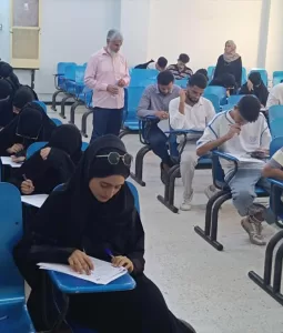 اخبار عدن – جامعة عدن تبدأ امتحانات الفصل الدراسي الثاني لكلية الصيدلة