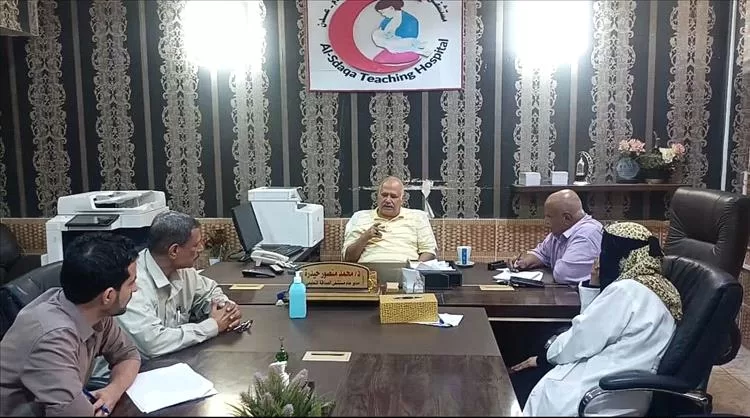 مدير صحة عدن يشدد على تحسين الأداء الطبي خلال جولة تفقدية لمستشفيي الصداقة والأمراض النفسية