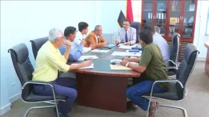 اخبار وردت الآن – الأمين السنة المحلي لحضرموت يترأس اجتماع لجنة المناقصات بالمحافظة ويوافق على الترسية