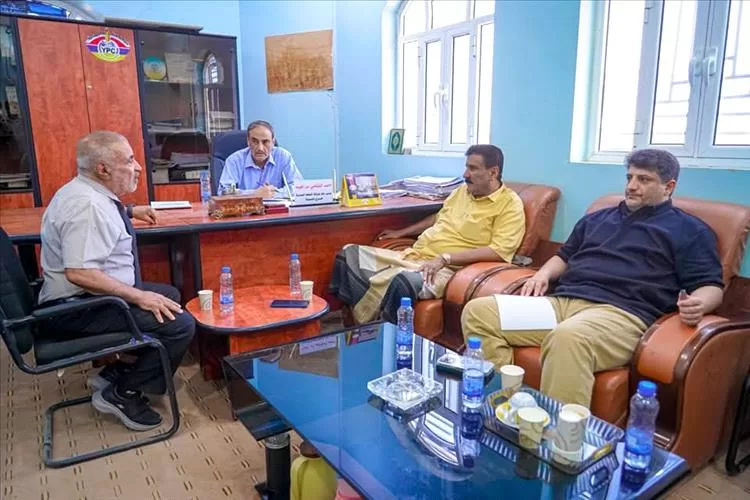 الأمين العام يتفقد فرع شركة النفط ويشدد على استقرار التموين ومحاسبة المخالفين