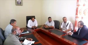 اخبار وردت الآن – محافظ أبين يناقش التحديات الصحية مع المدير الجديد للصحة ويشاهد مراسم التعيين