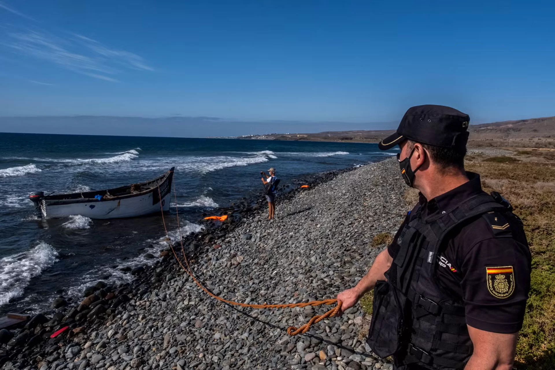 العثور على جثث مكبّلة قبالة إسبانيا تثير شبهات بجرائم قتل ضد مهاجرين