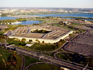 البصمة الكربونية للپنتاغون تتفوق عسكريًا على 20 دولة