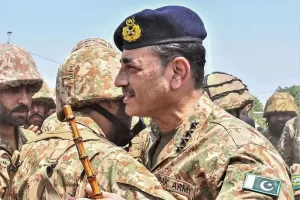 الجنرال عاصم منير: العدو الباكستاني الذي تهاب منه الهند