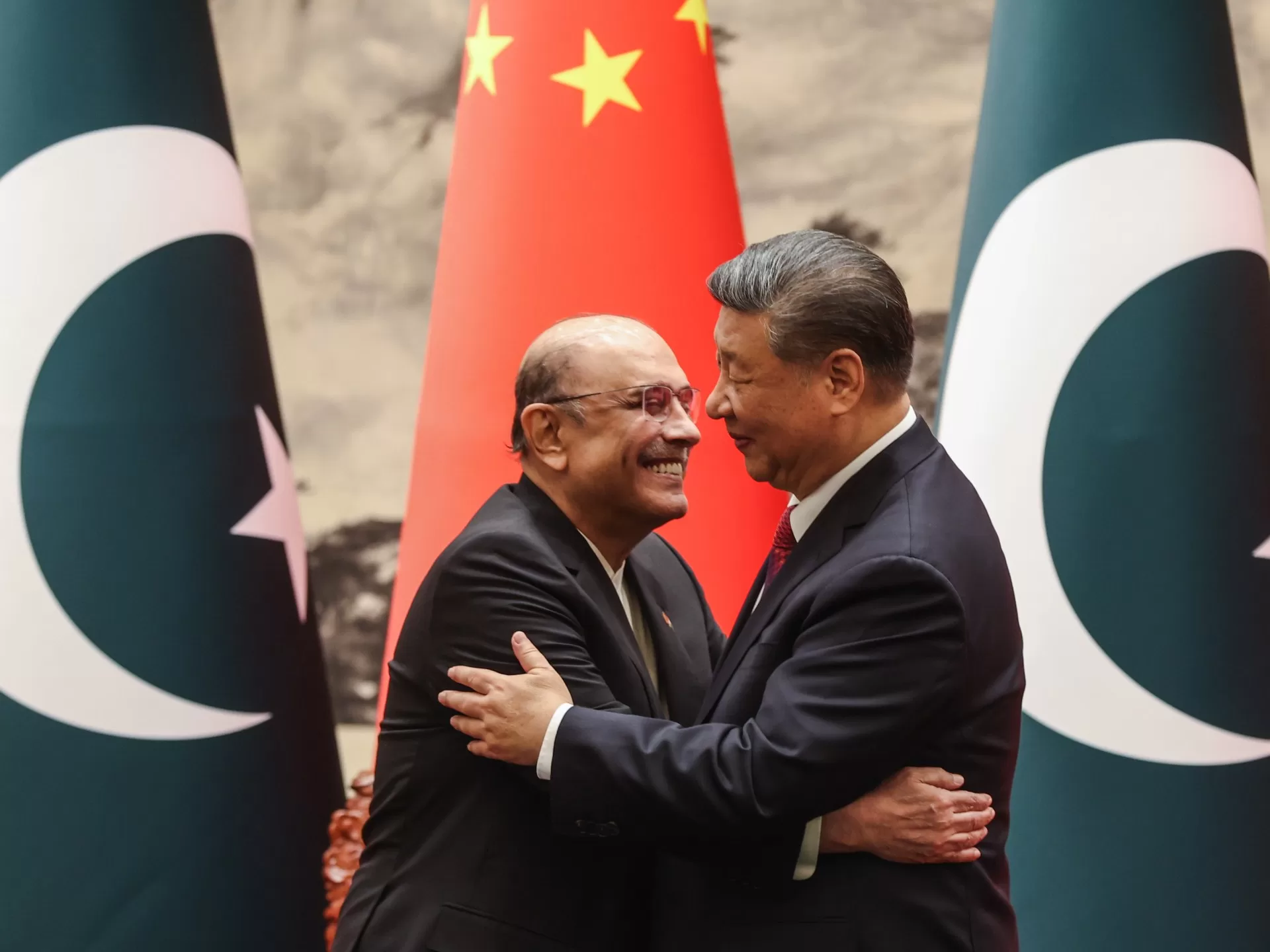 الصين تزيد قروضها لباكستان بقيمة 3.4 مليار دولار