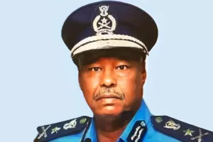 بابكر سمرة يتولى وزارة الداخلية في “حكومة الأمل” السودانية