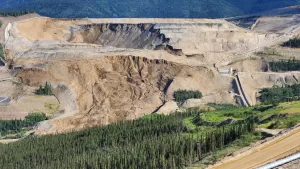 بي دبليو سي تعرض بيع منجم جولد إيجل في يوكون