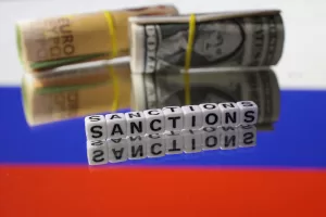 تبلغ قيمتها 300 مليار دولار: ما هي خيارات روسيا للرد على تجميد أصولها المالية؟