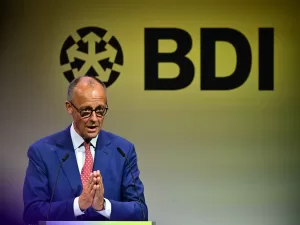 تحيات ودعوات للتهدئة عقب إعلان وقف إطلاق النار بين إيران وإسرائيل