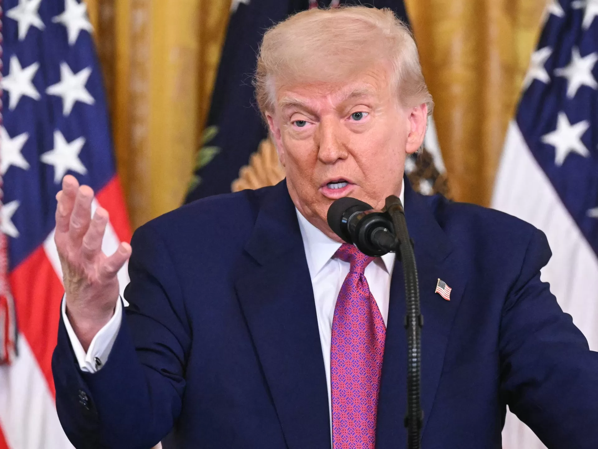 ترامب بين الغموض والتأرجح ومعضلة تكلفة مهاجمة إيران