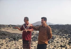 تغطيات وردت الآن – جولة ميدانية لمدير عام مديرية رضوم لمشروع مياه بئر علي وتحديد مجالات العمل فيه