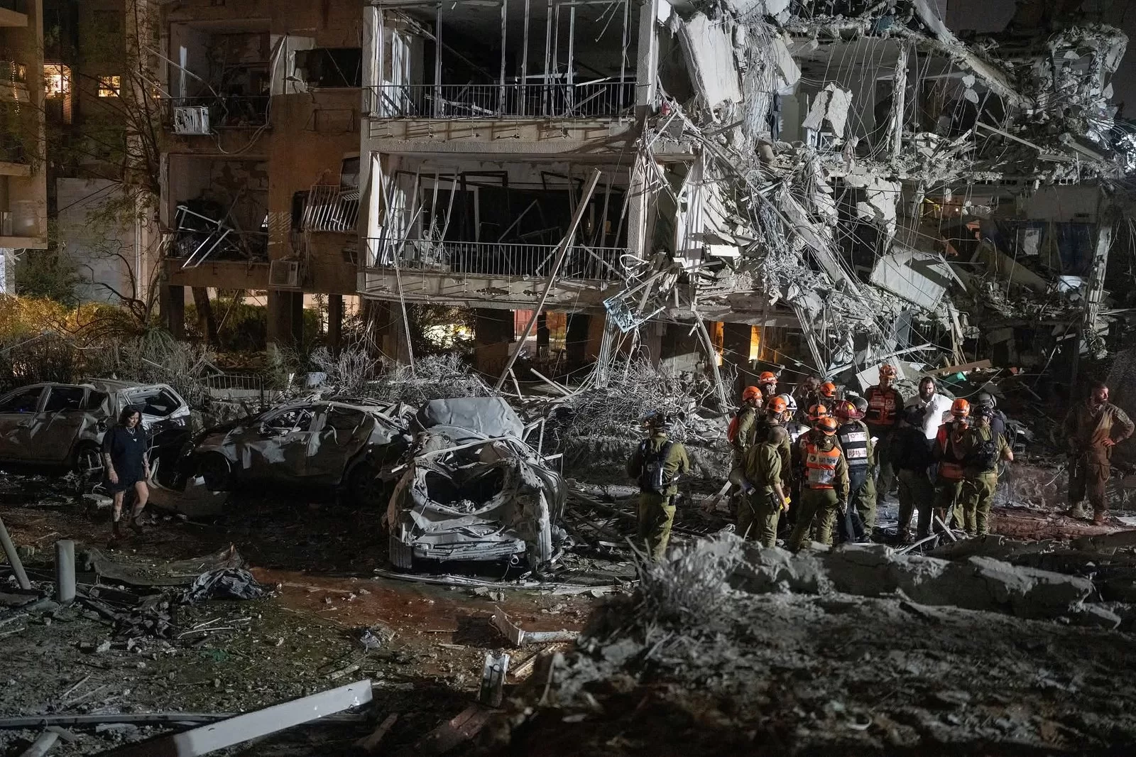 دمار غير مسبوق إسرائيل تواجه خسائر فادحة ومنشآت النفط تدفع