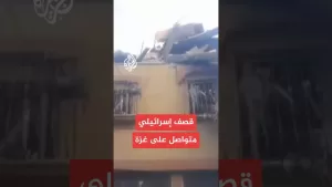 شاهد الاحتلال ينفذ عمليات نسف لمبان في خان يونس وجباليا