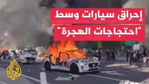 شاهد شاهد | إحراق سيارات ذاتية القيادة وسط “احتجاجات الهجرة” في لوس أنجلوس