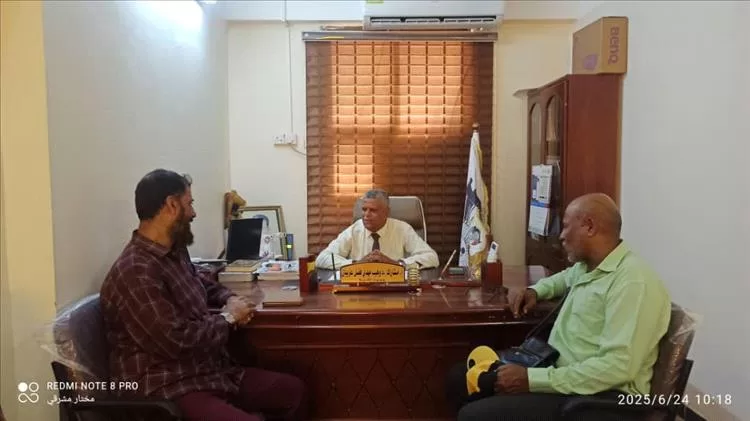 الإعلام الرياضي وكلية الإعلام يبحثان سبل التعاون المشترك