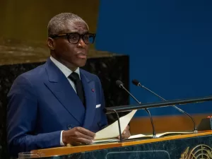 غينيا الاستوائية تنبه مواطنيها بعدم السفر إلى الولايات المتحدة