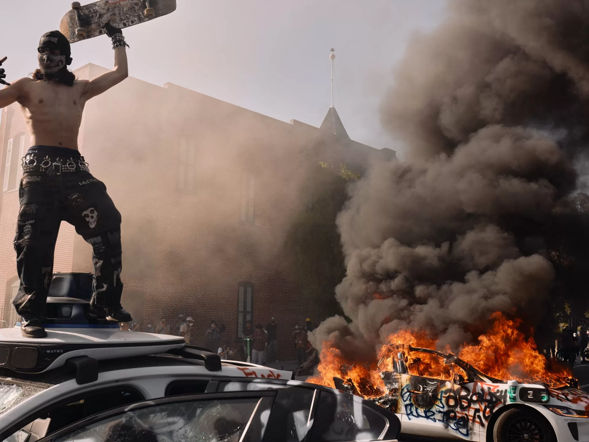 باحث يتوقع انهيار الولايات المتحدة: مرحلة التفكك بدأت للتو