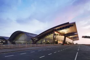 قطر تعلق الرحلات الجوية مؤقتًا