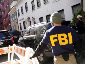 قوات FBI تعزز جهودها في مكافحة التطرف بعد تصعيد من إيران