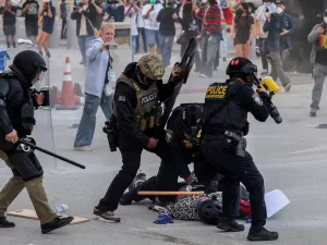 كاتب أميركي: أمريكا أصبحت دولة غير مستقرة