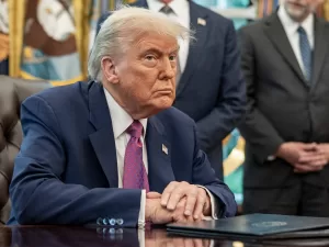 كيف تتبع أمريكا مسار روما؟