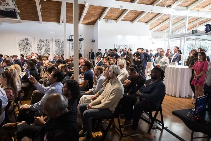 مؤسس روبن هود الذي قد يحدث ثورة في مجال الطاقة،