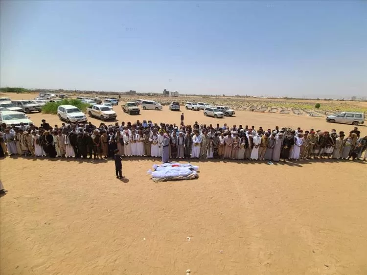 مأرب تشيّع شهداء الواجب.. وتجدد العهد بتحرير الوطن