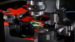 مساحة الأسطول: الشركاء لتعزيز أجهزة الاستشعار الكمومية لاستكشاف المعادن بالنيابة