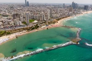 مستوطنة بيت يام “أبنة البحر” المستهدفة من قبل إيران