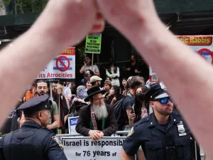 من شريك دائم إلى خطر وشيك.. هل يعتبر الأميركيون إسرائيل تهديدًا؟