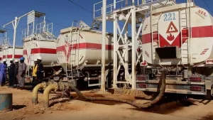 نقل النفط مباشرة من منطقة ‘العقلة’ في شبوة إلى عدن: طريق مكلف رغم كفاءة قطاع (5) – شاشوف