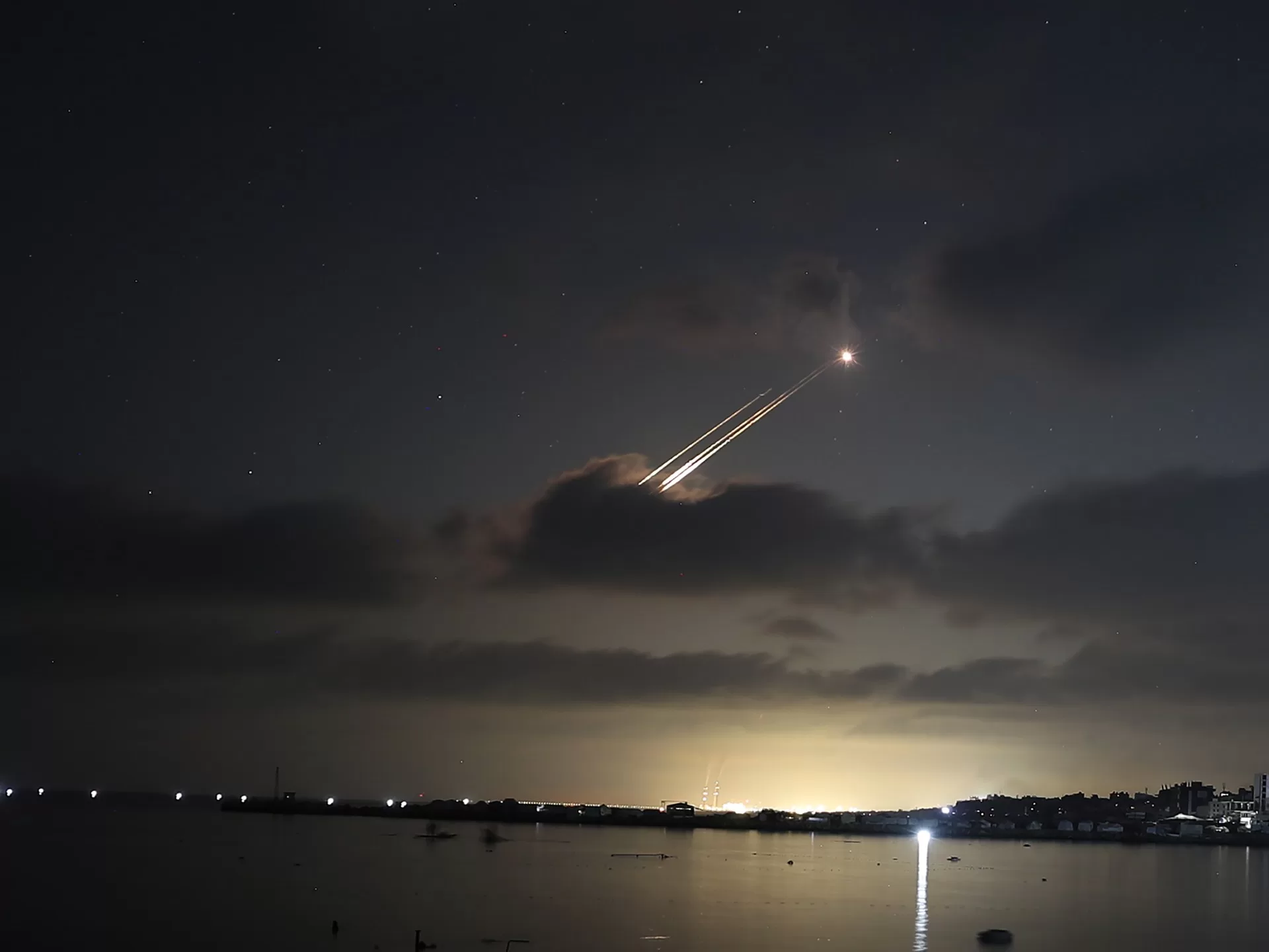 هجوم مركب من إيران واليمن على إسرائيل