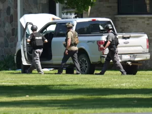 واشنطن تنبه مواطنيها في الداخل والخارج وتخفّض عدد بعثتيها في لبنان والعراق