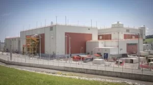 يتلقى تحديث منشأة معالجة اليورانيوم Y-12 من وزارة الطاقة معلمًا بارزًا