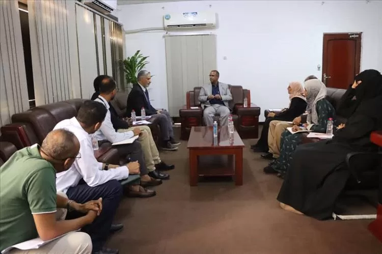 الزعوري يبحث مع مسؤول أممي سبل حماية حقوق المرأة وتعزيز أنشطة المساحات الآمنة