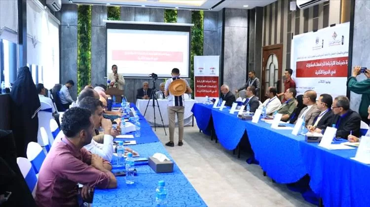 بدء دورة تدريبية لضباط ارتباط الجامعات اليمنية في عدن