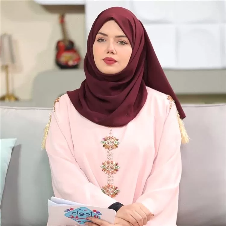 بحيرة قاسم.. صوت عدني وإطلالة تلفزيونية مبدعة في زمن القحط الإعلامي