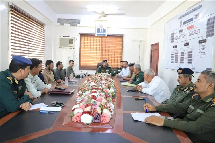 اجتماع في عدن يناقش أوضاع ومستحقات أسر الشهداء والجرحى من منتسبي الأمن