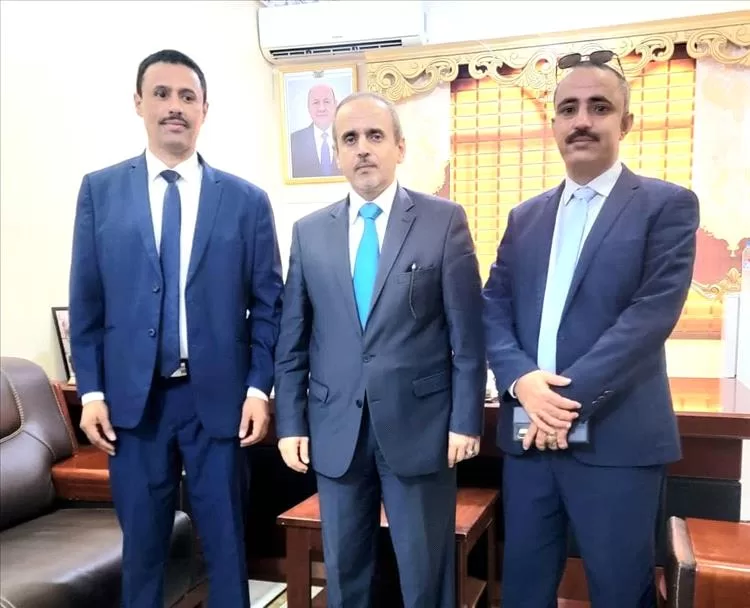 نائب رئيس جامعة شبوة يلتقي بوزير التعليم العالي في ورشة الاعتماد الأكاديمي