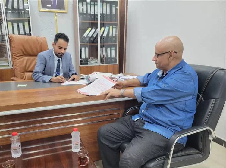 مؤسسة عدن الغد للإعلام توقع عقد شراكة إعلامية مع وزارة الشباب والرياضة