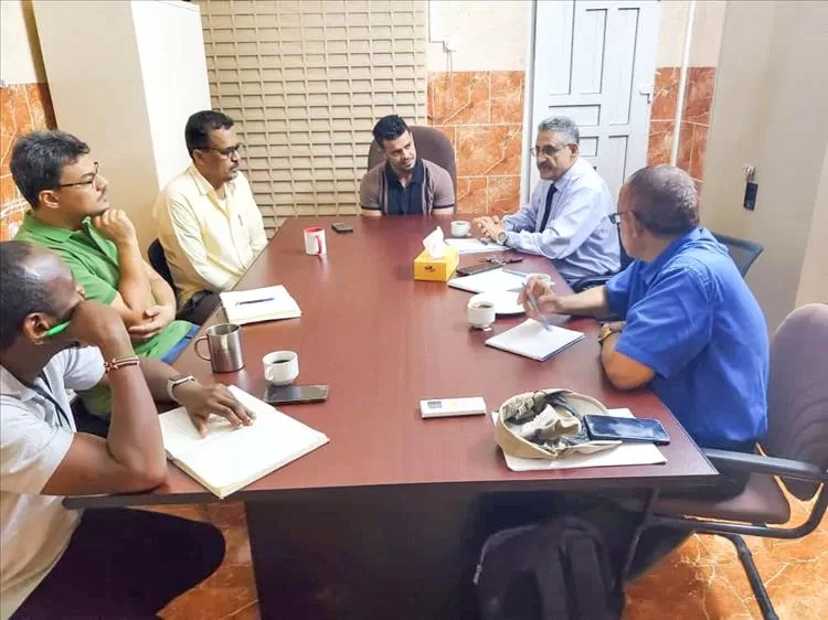 وكيل وزارة الزراعة يبحث مع الصليب الاحمر مشاريع تنمية إنتاج العسل