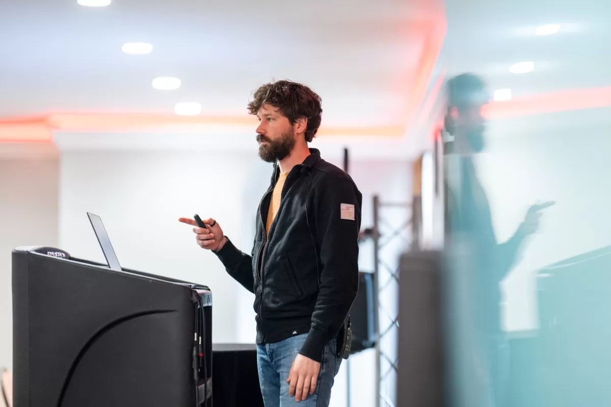 الأمن الموثوق، إشارة الذكاء الاصطناعي، تنطلق بقوة مع 42 مليون