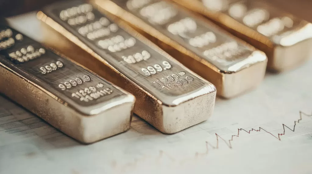 العمود قد يحصل الذهب وعمال المناجم على ترقية معدنية حرجة