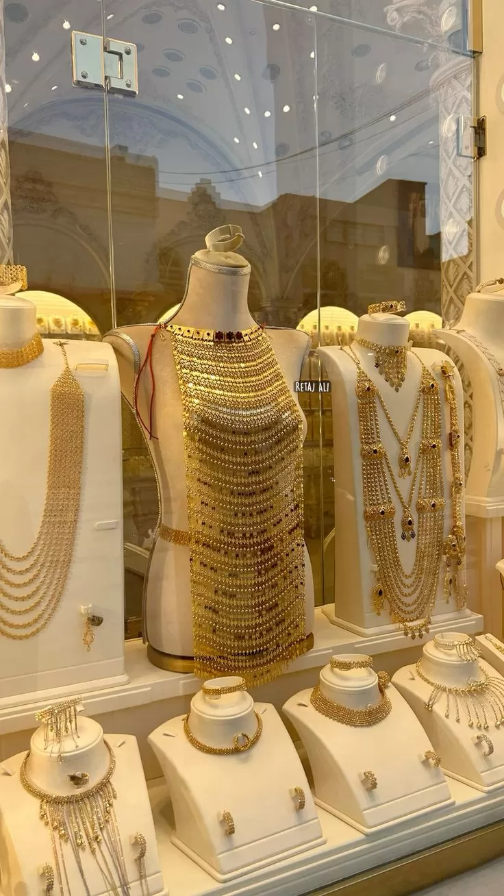 هبوط جديد في أسعار الذهب.. وعيار 21 يسجل 4620 جنيها بانخفاض 21 جنيها اليوم الخميس